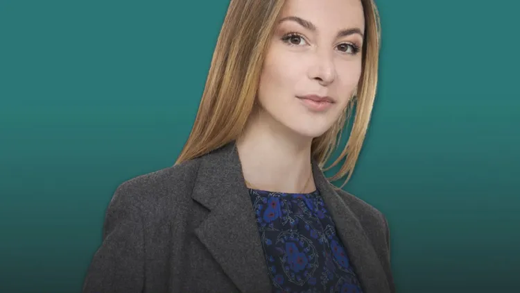 Immagine per 397 - Factanza: come creare una community di 1,5 milioni di followers con Bianca Arrighini al Digital Detox Festival