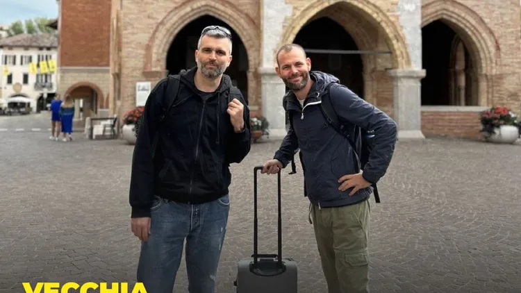 Immagine per 330 - Vecchia e nuova felicità (LINK)